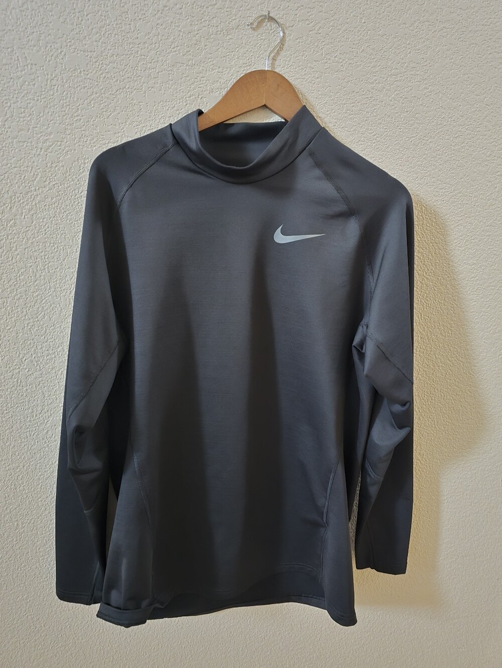 Nike Pro Shirt Men XL Large Black Hyperwarm Compression Outdoor Base Long Sleeve